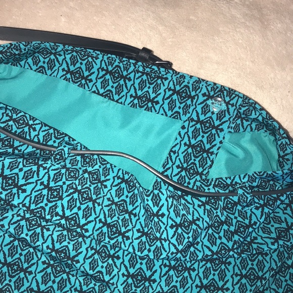 Forever 21 Contemporary US Medium Aqua and black belted skirt 💕 - Picture 5 of 8